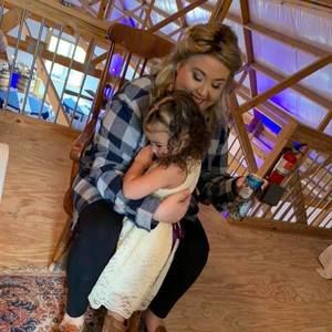 Meet your Posher, Kelsey